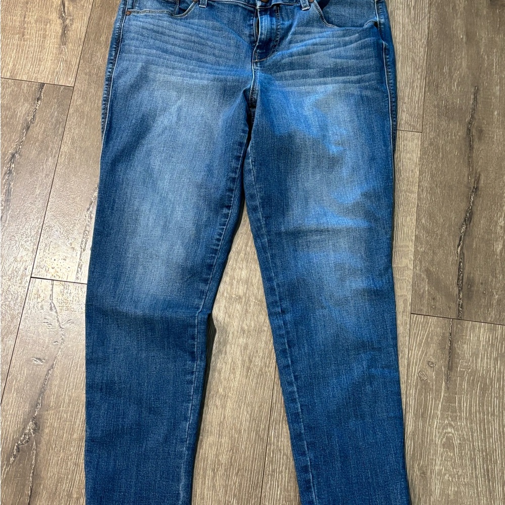 1822 Denim Women's Dark Blue Skinny Jeans